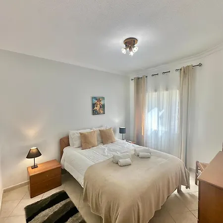 Marginal Vista Mar Apartment Armação de Pêra